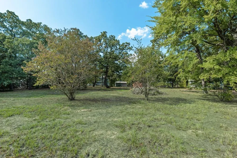 106 Hammer Road Eustace, TX 75124