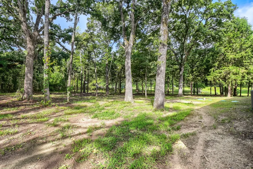6051 County Road 2297 Quinlan, TX 75474