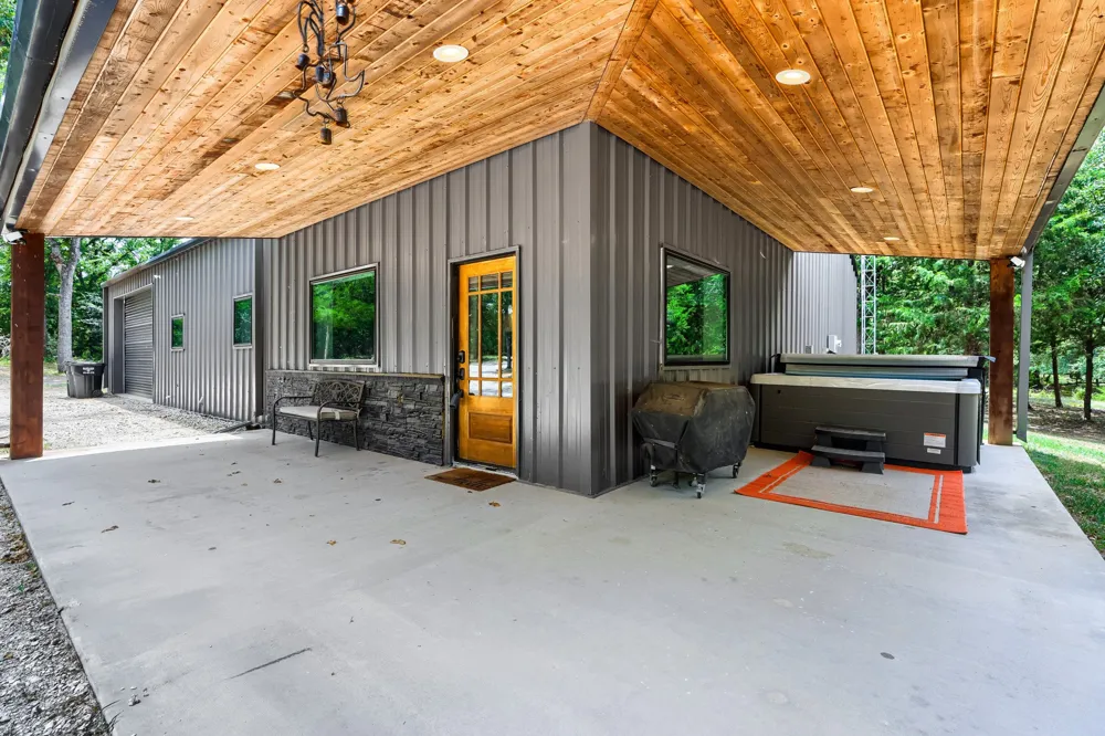 6051 County Road 2297 Quinlan, TX 75474