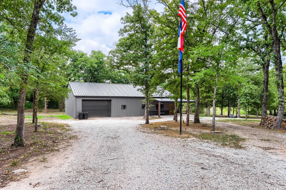 6051 County Road 2297 Quinlan, TX 75474