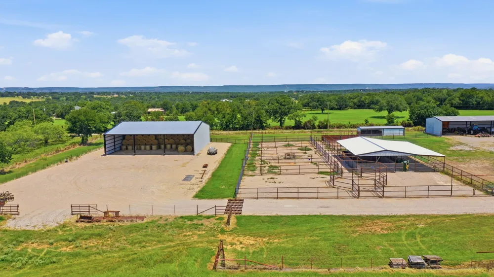 1670 Bosley Road Santo, TX 76472