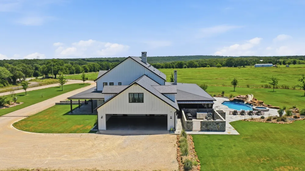 1670 Bosley Road Santo, TX 76472