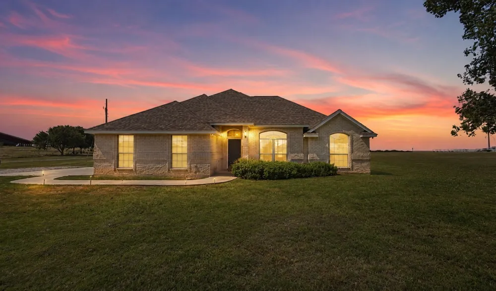340 Red Baron Drive Rhome, TX 76078