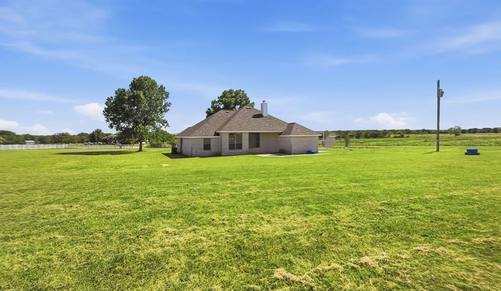 340 Red Baron Drive Rhome, TX 76078