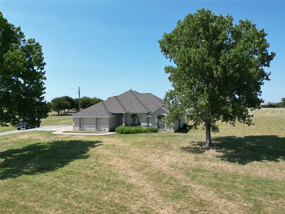 340 Red Baron Drive Rhome, TX 76078