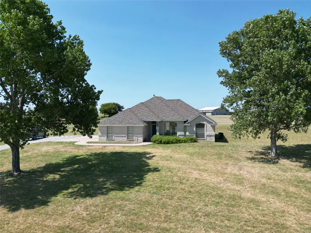 340 Red Baron Drive Rhome, TX 76078