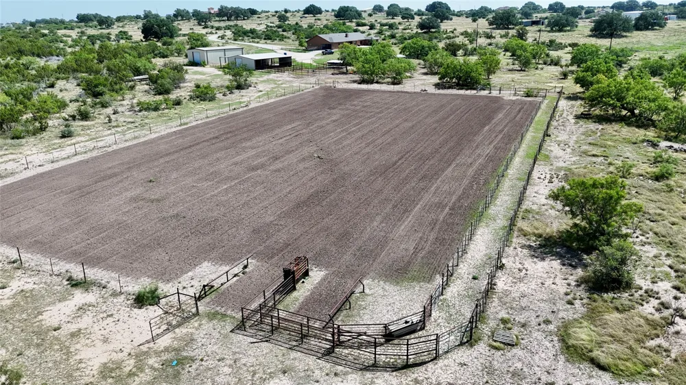 2553 Stonewall Valley Christoval, TX 76935