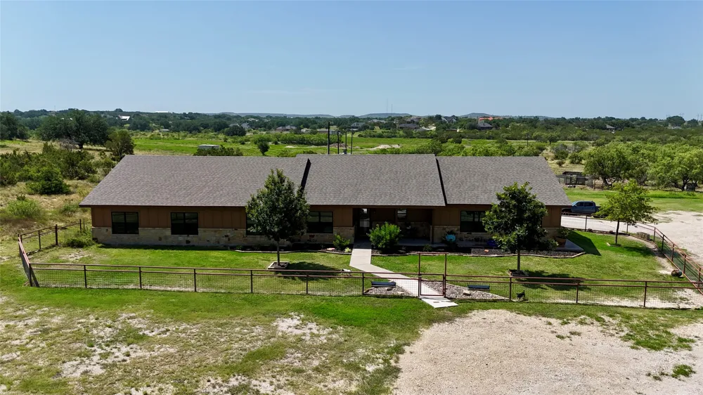 2553 Stonewall Valley Christoval, TX 76935