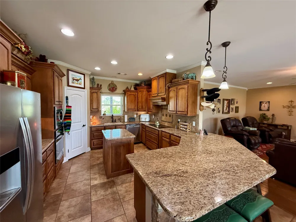 2553 Stonewall Valley Christoval, TX 76935