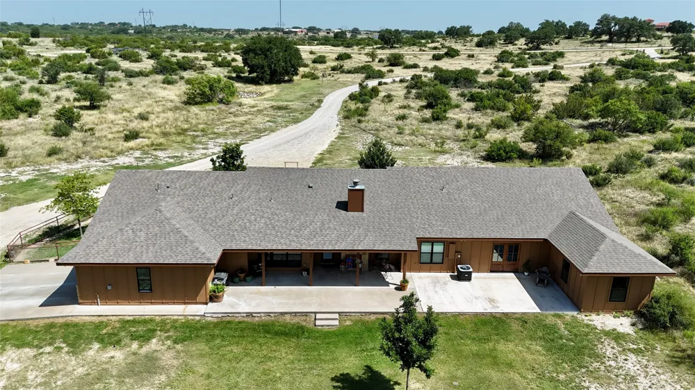 2553 Stonewall Valley Christoval, TX 76935