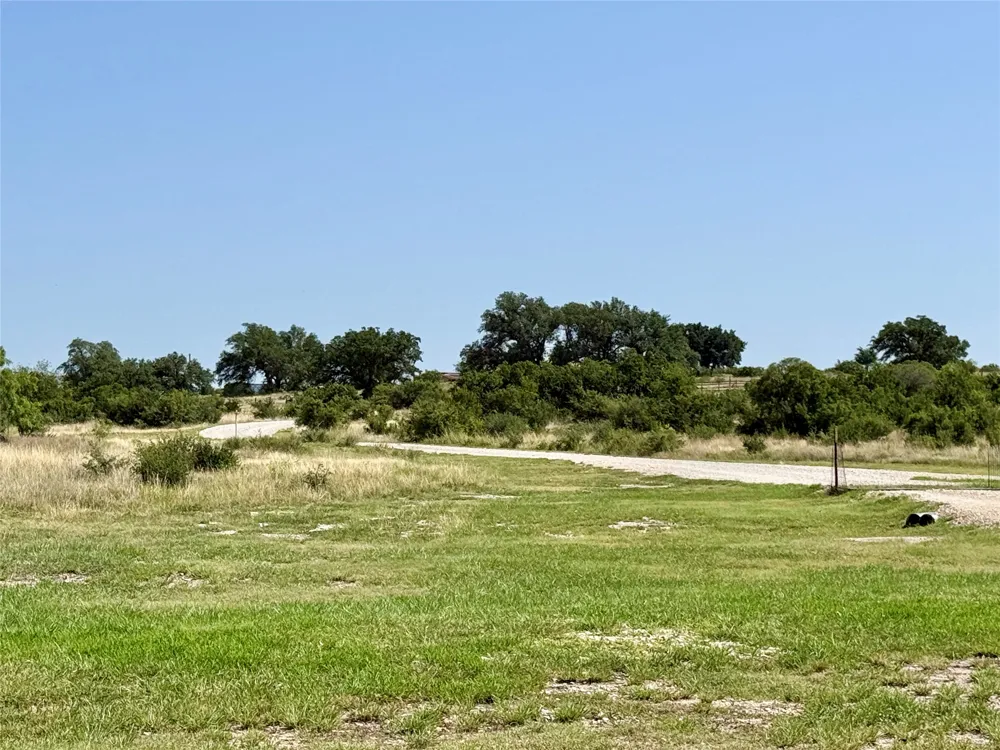 2553 Stonewall Valley Christoval, TX 76935