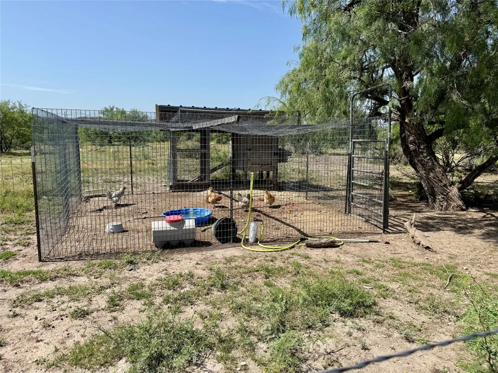 2553 Stonewall Valley Christoval, TX 76935