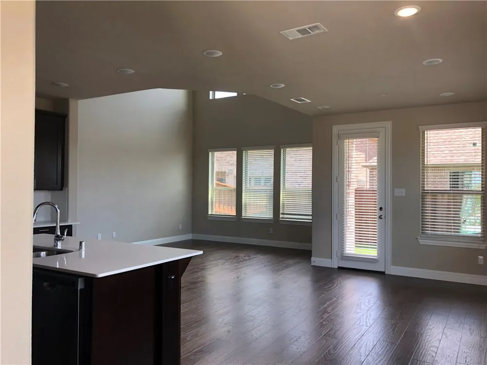 4592 Titus Circle Plano, TX 75024