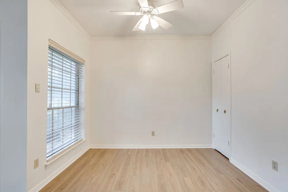 4403 S Bellaire Drive #123 Fort Worth, TX 76109