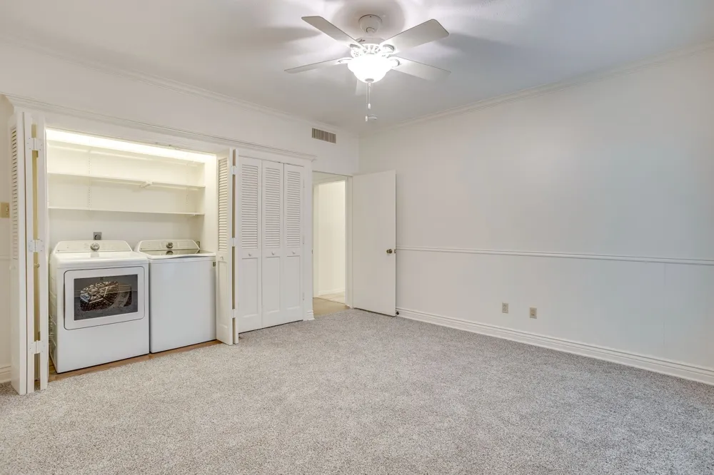 4403 S Bellaire Drive #123 Fort Worth, TX 76109