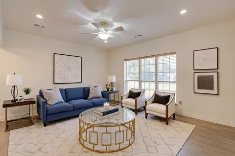 4403 S Bellaire Drive #123