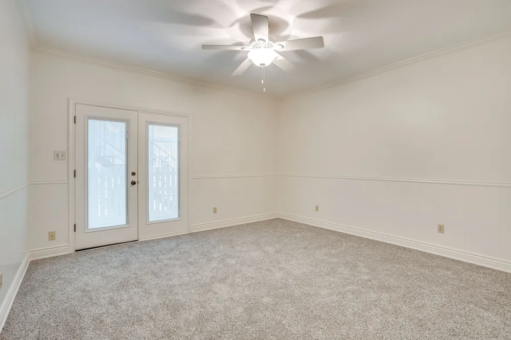4403 S Bellaire Drive #123 Fort Worth, TX 76109