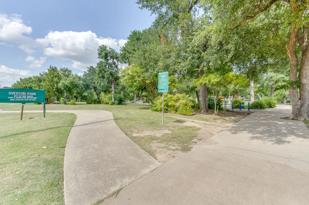 4403 S Bellaire Drive #123 Fort Worth, TX 76109