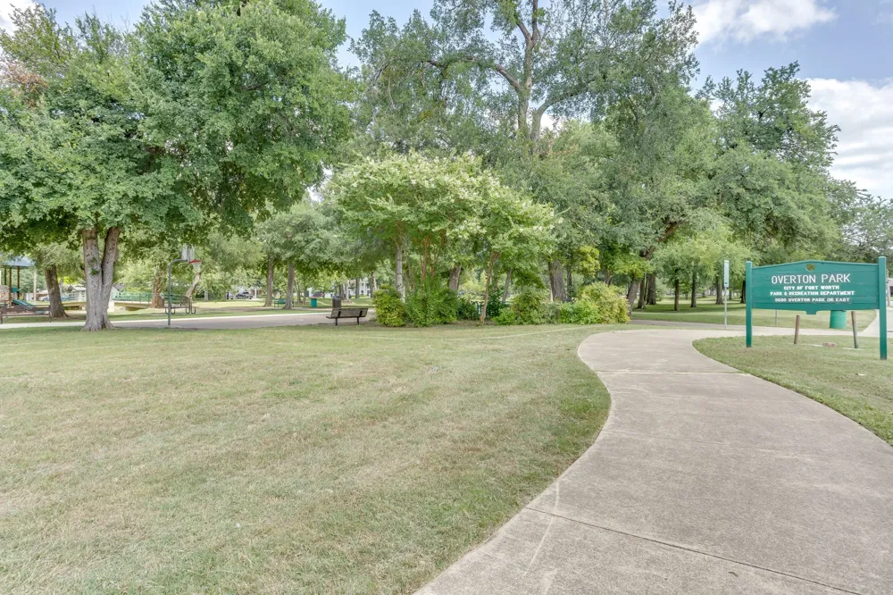 4403 S Bellaire Drive #123 Fort Worth, TX 76109