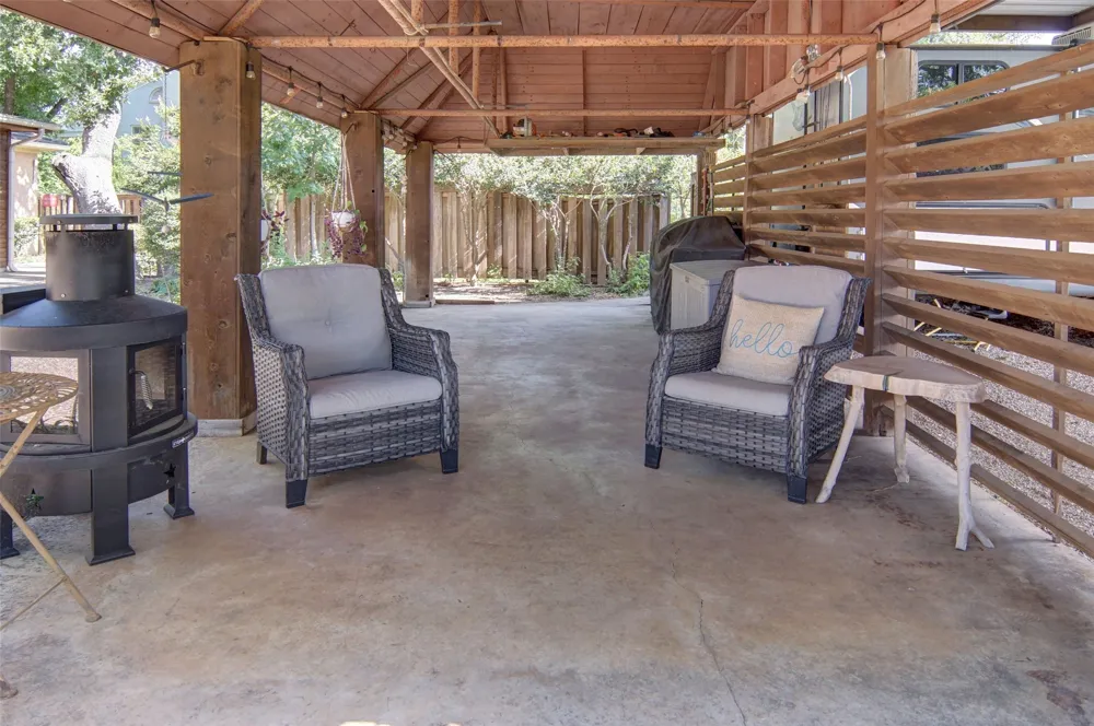 825 Elm Street Graham, TX 76450
