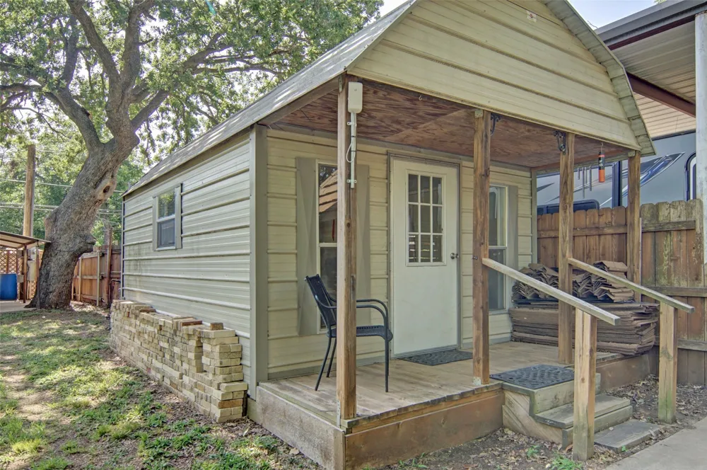 825 Elm Street Graham, TX 76450