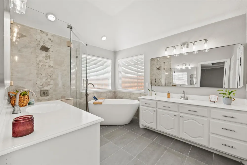 1089 Oak Hollow Lane Combine, TX 75159