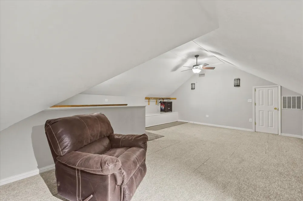 1089 Oak Hollow Lane Combine, TX 75159