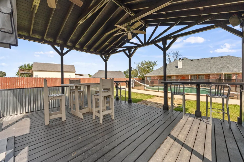 1089 Oak Hollow Lane Combine, TX 75159
