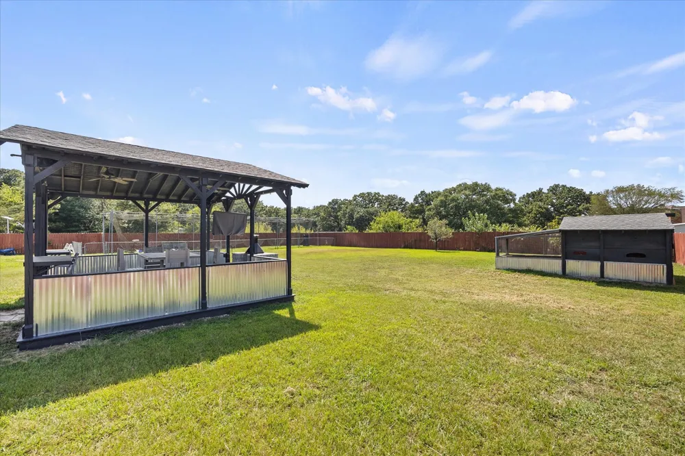 1089 Oak Hollow Lane Combine, TX 75159