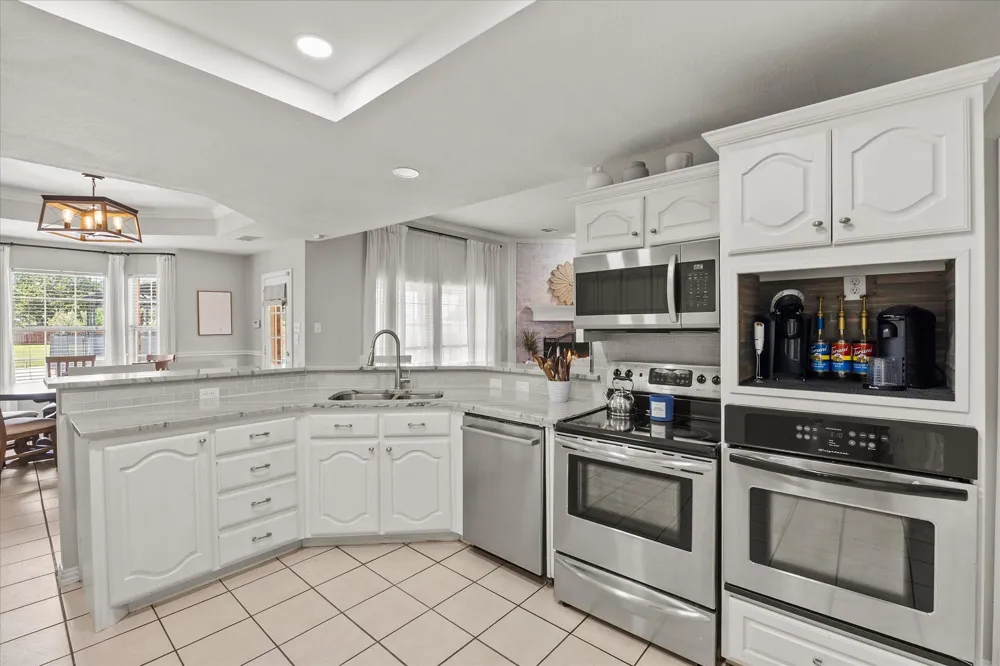 1089 Oak Hollow Lane Combine, TX 75159