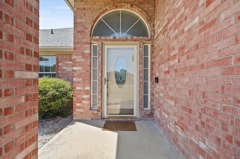 1089 Oak Hollow Lane Combine, TX 75159