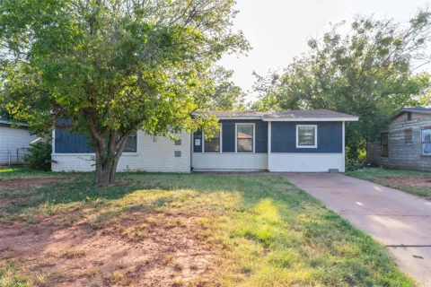 2218 Mockingbird