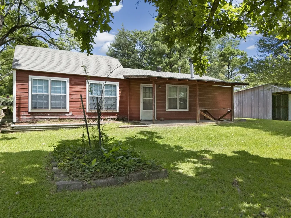 830 Layne Drive Denison, TX 75020