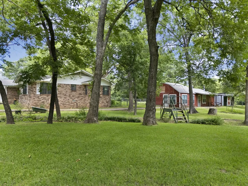 830 Layne Drive Denison, TX 75020