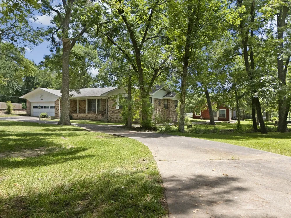 830 Layne Drive Denison, TX 75020
