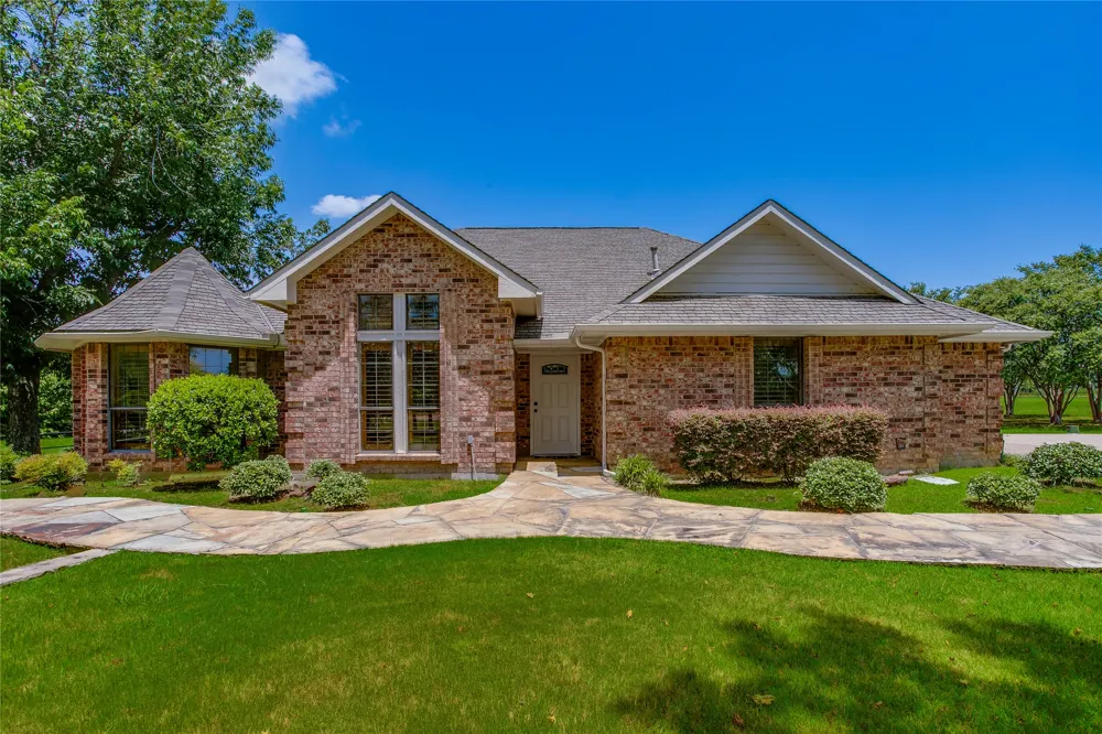 365 E Tripp Road Sunnyvale, TX 75182