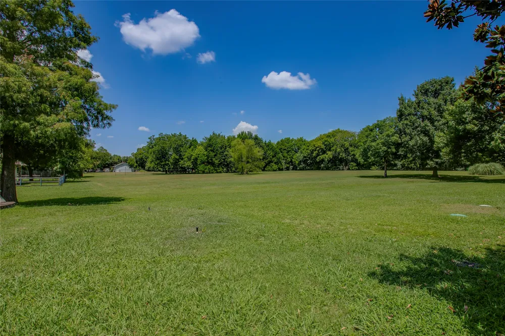 365 E Tripp Road Sunnyvale, TX 75182