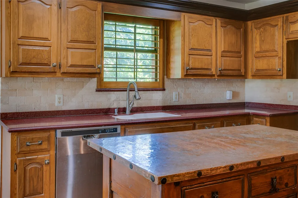 365 E Tripp Road Sunnyvale, TX 75182