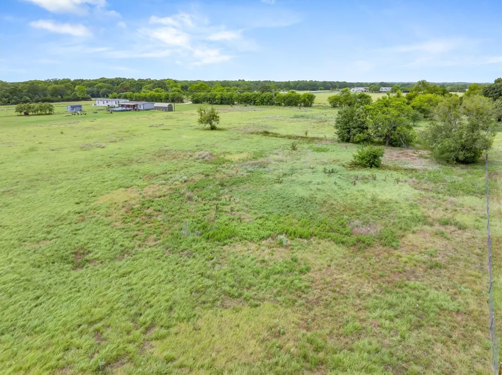 W. Cedar PKWY Kemp, TX 75143
