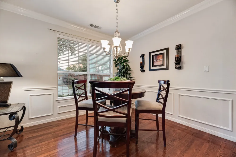 1660 Meadows Avenue Lantana, TX 76226