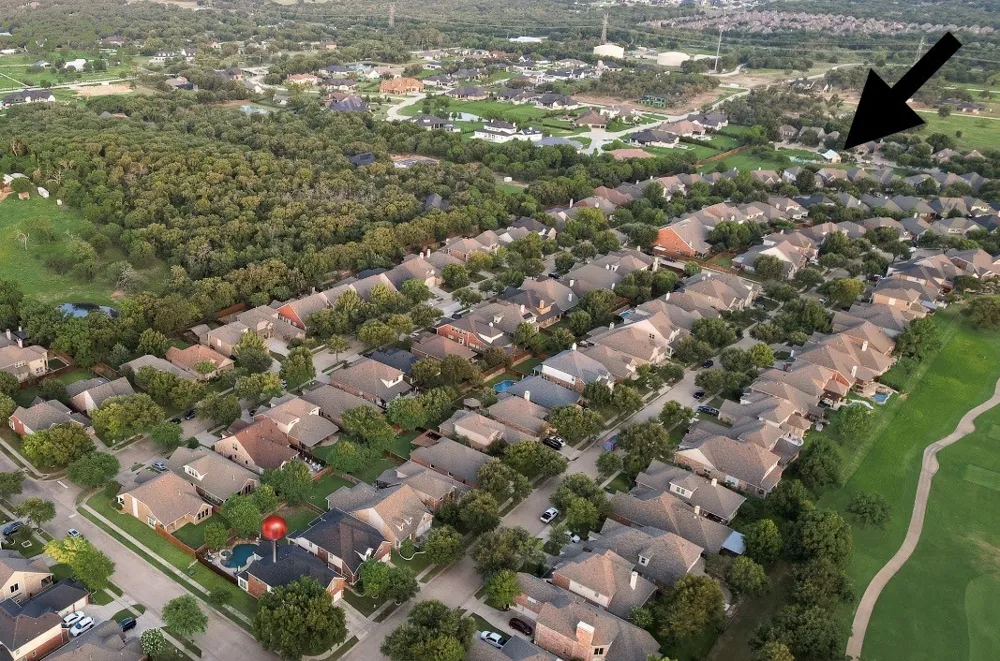 1660 Meadows Avenue Lantana, TX 76226