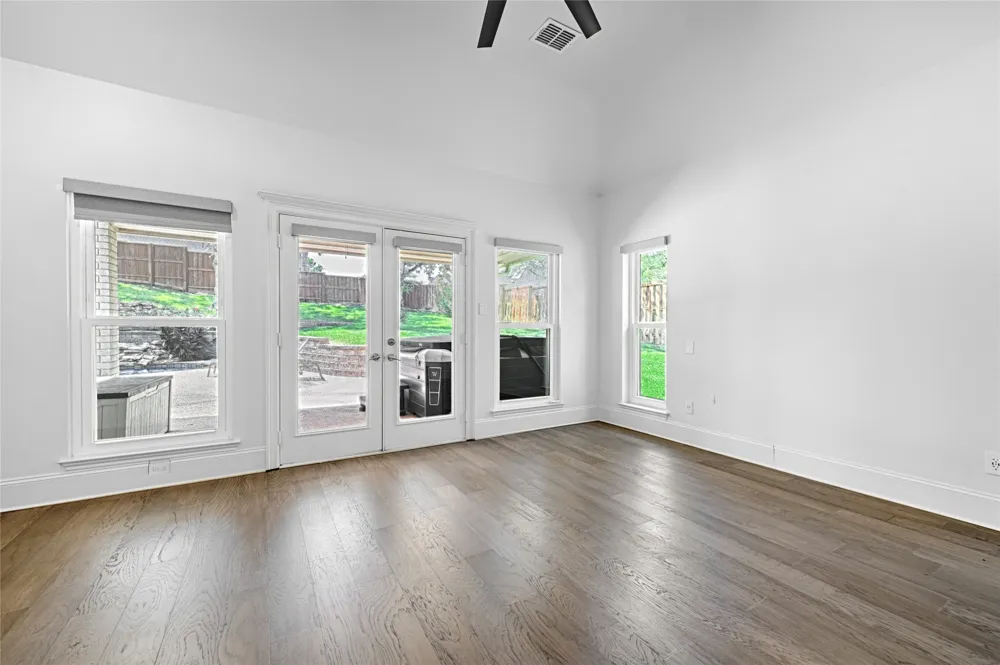 515 Craig Circle Highland Village, TX 75077
