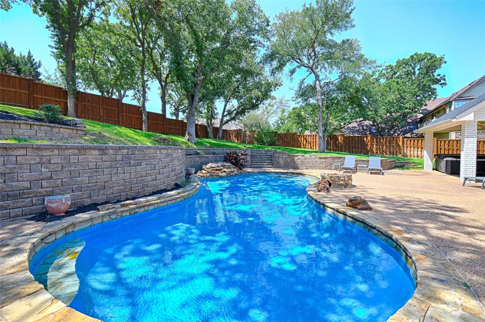 515 Craig Circle Highland Village, TX 75077