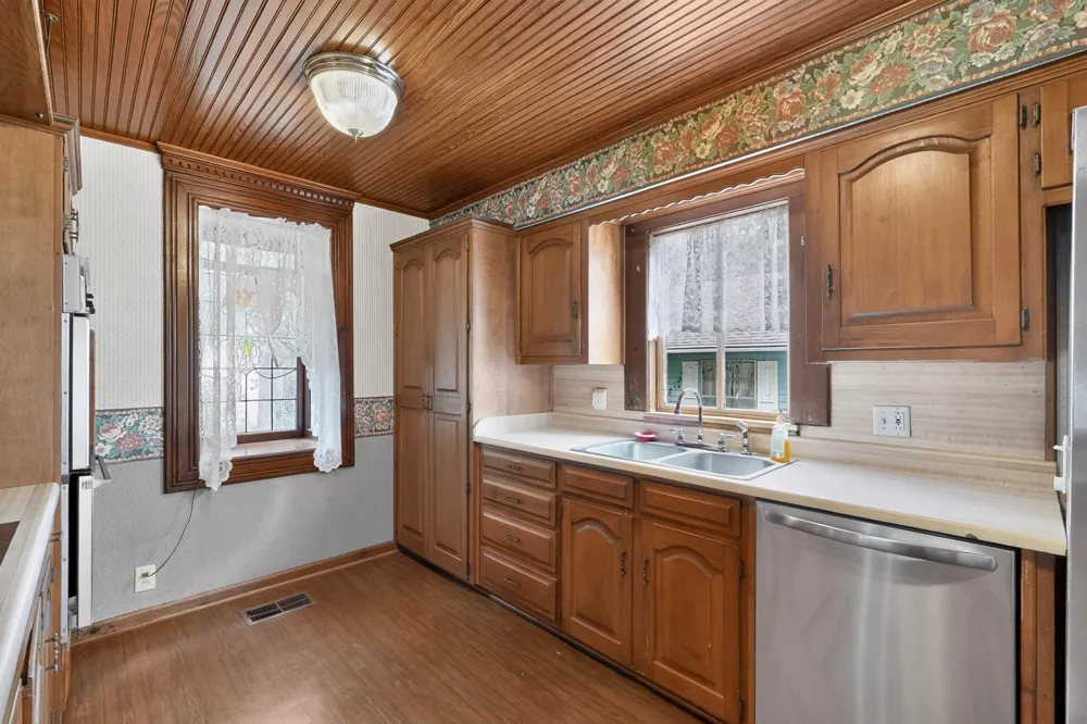 604 Johnson Street Terrell, TX 75160