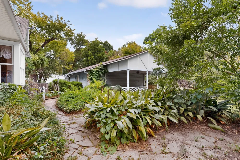 604 Johnson Street Terrell, TX 75160