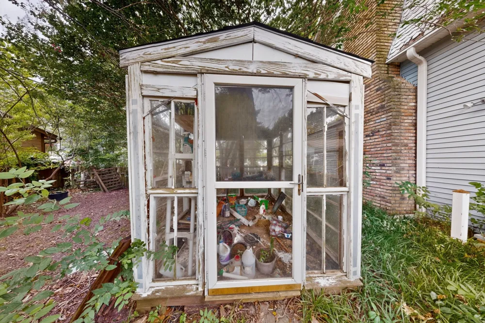 604 Johnson Street Terrell, TX 75160