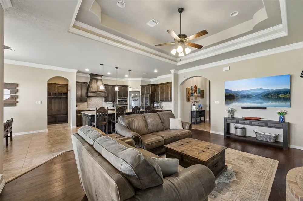 135 Stanford Lane Springtown, TX 76082