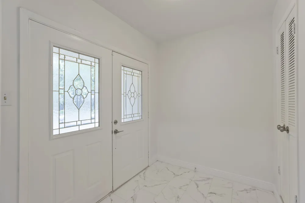 624 Hillview Drive Hurst, TX 76054