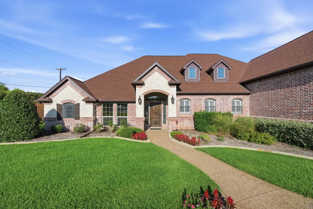 8470 Steeplechase Circle Argyle, TX 76226