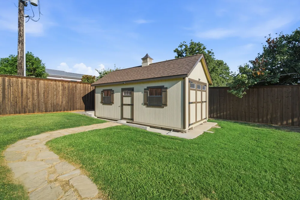 8470 Steeplechase Circle Argyle, TX 76226